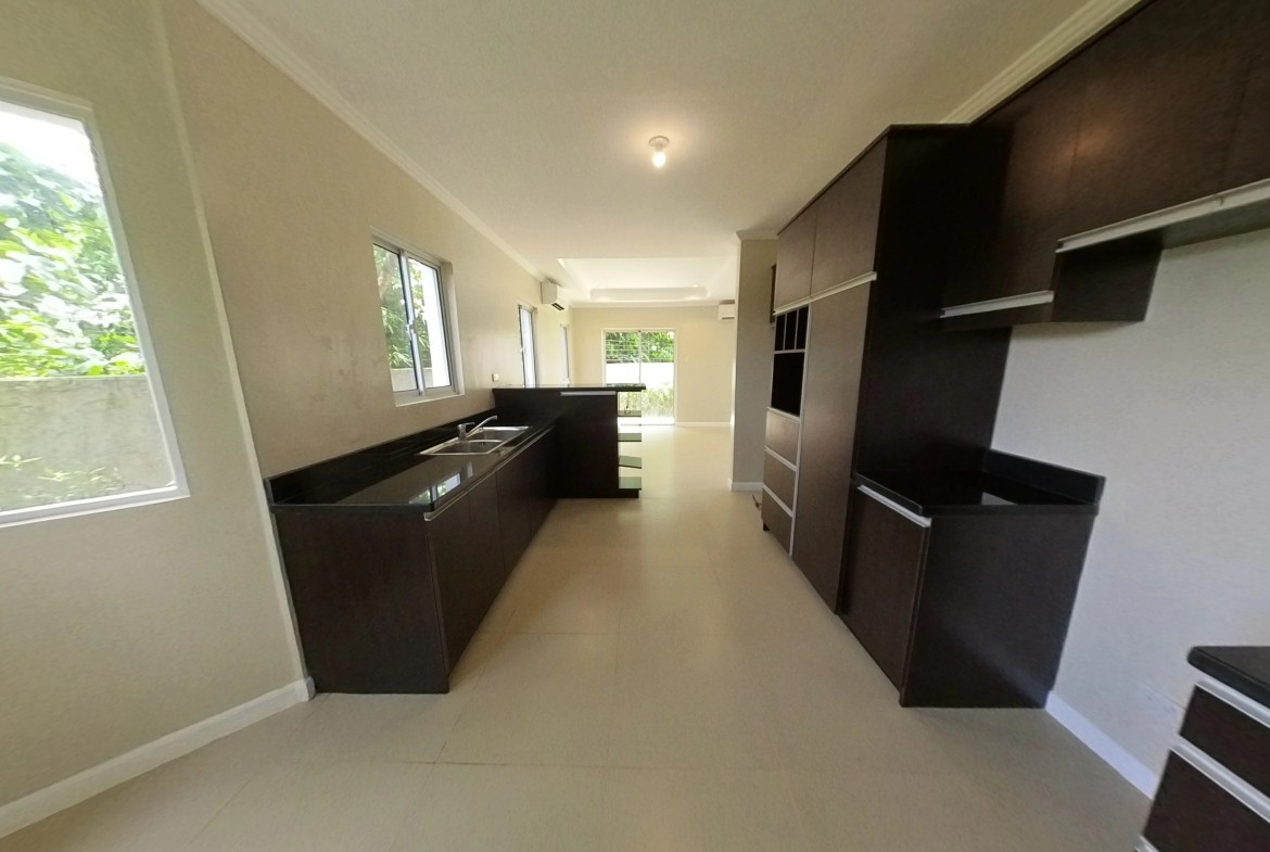 Luxury Kitchen interior in Carolyn