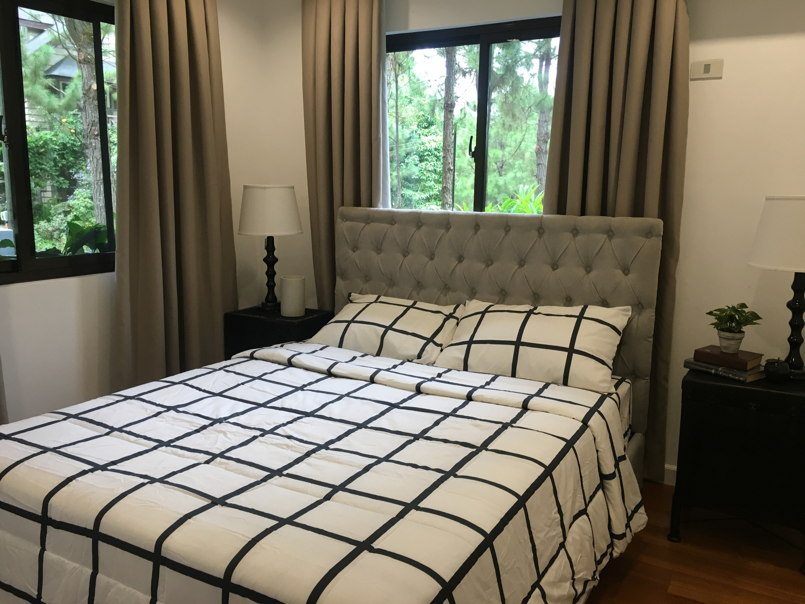 Luxury Bed within Chatelard Luxury Home