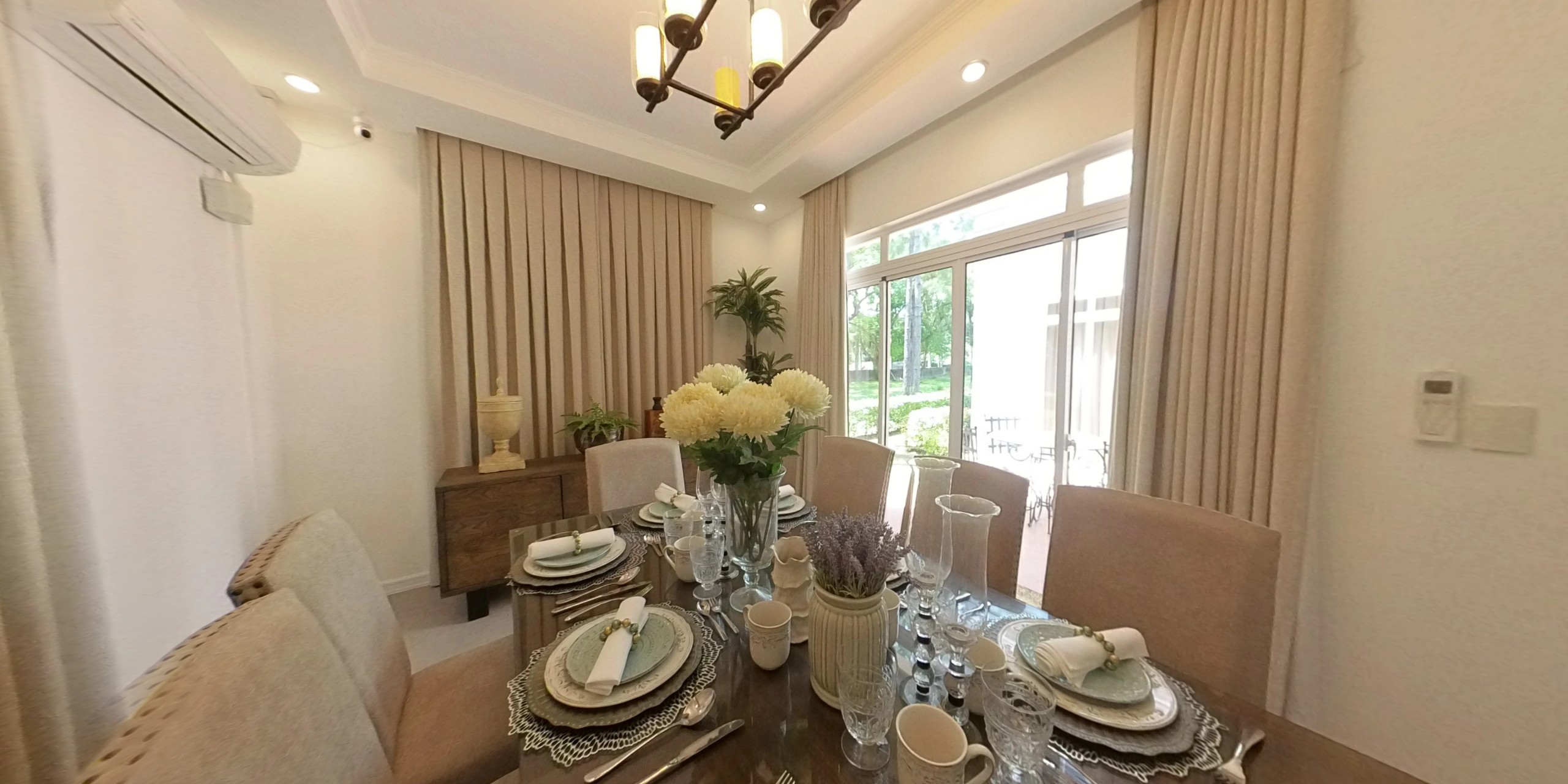 Luxury Dining Interior within Eliot Home