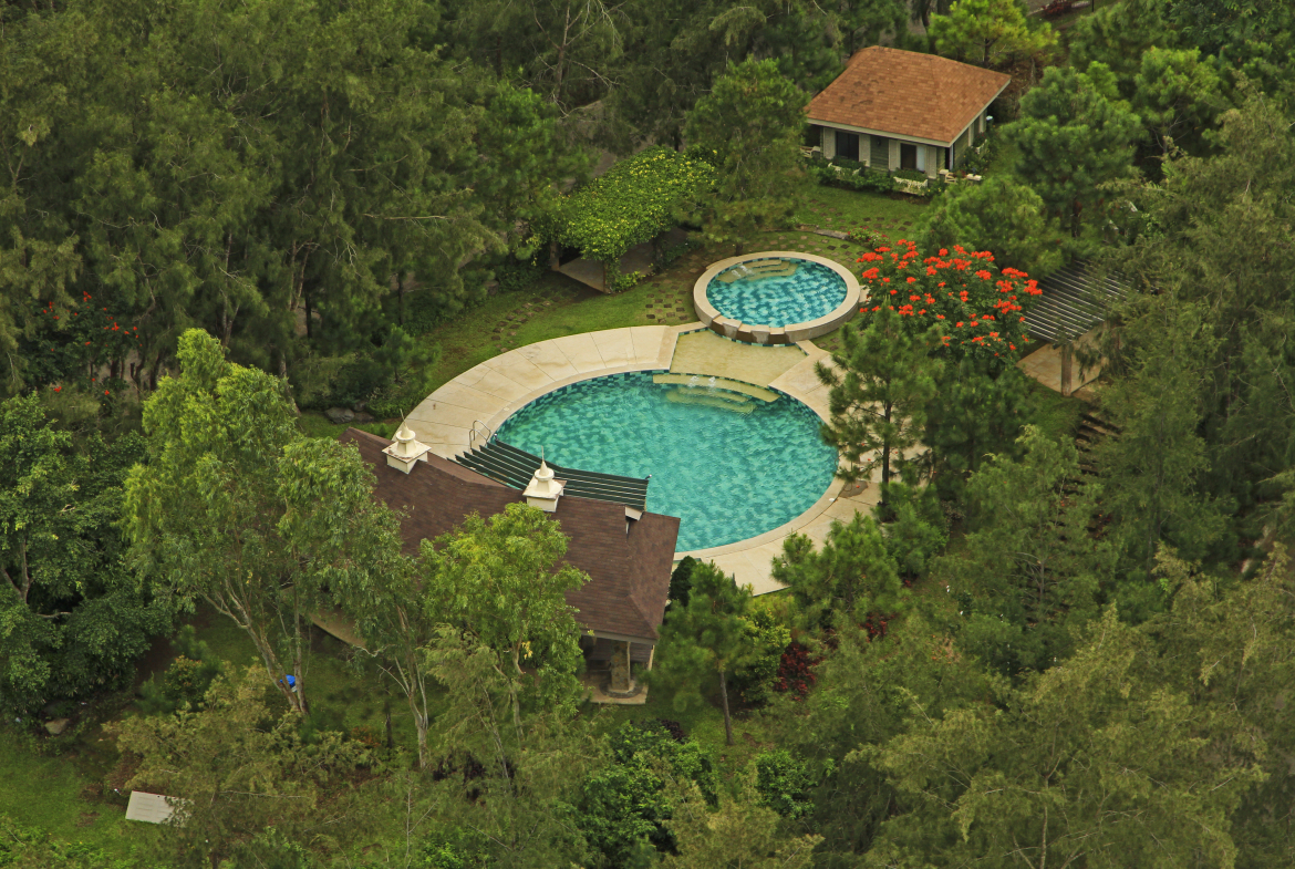 Aerial shot of Crosswinds World-class Amenities