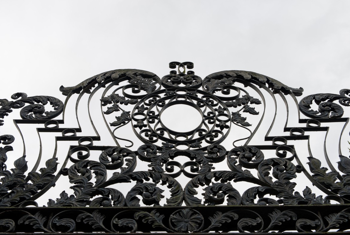 Entrance gate designed by Almario