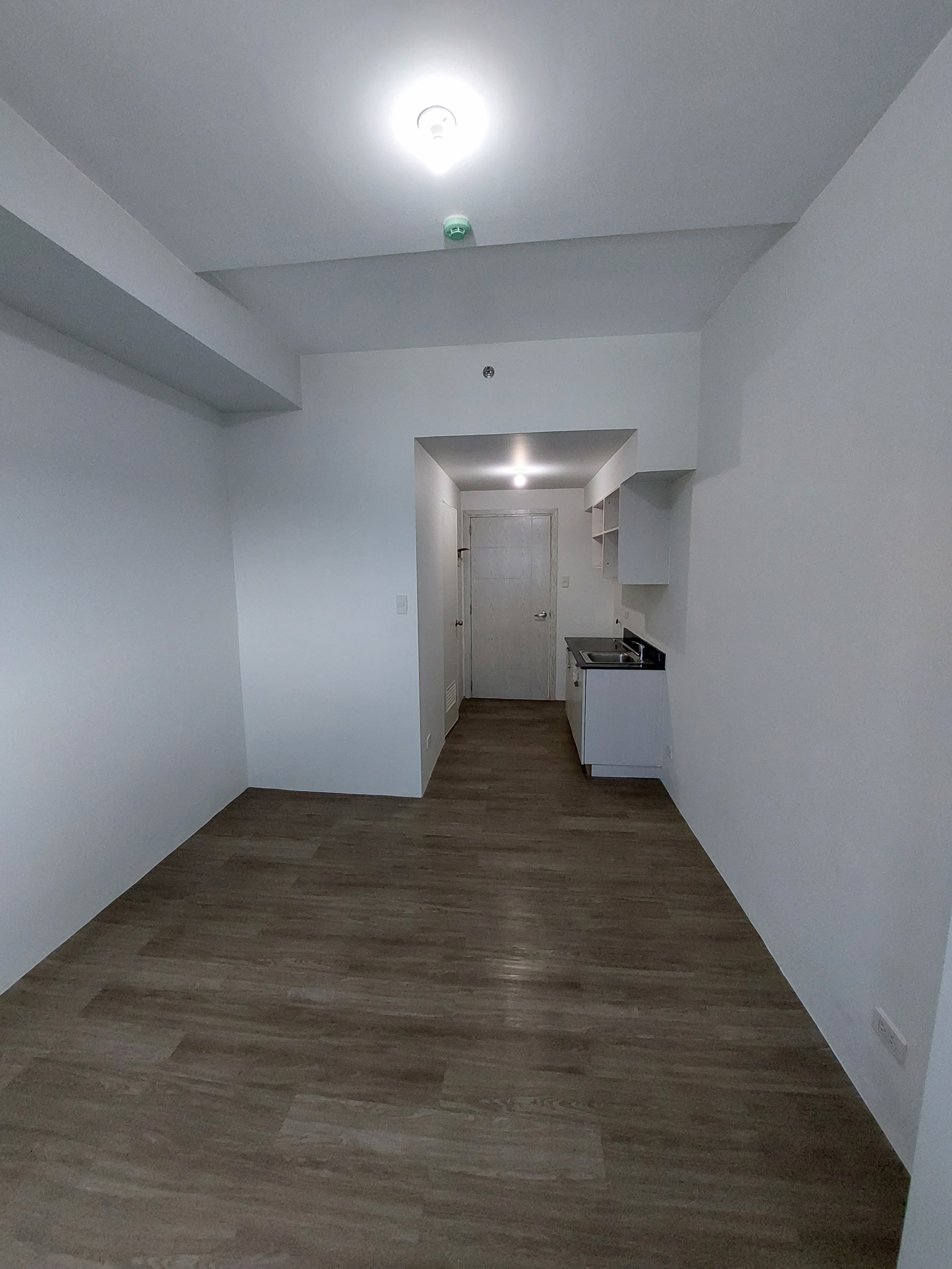 spacious studio unit in katipunan