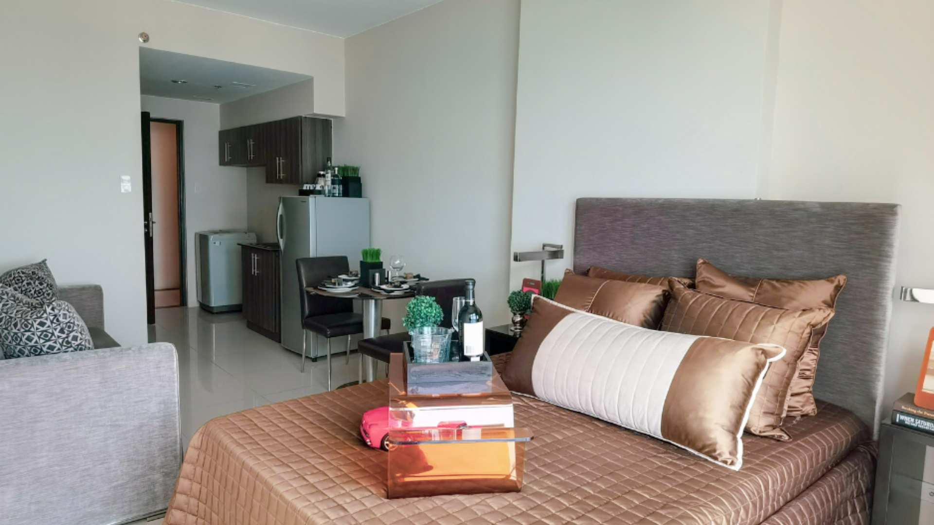 Studio Condo in Quezon city - Wil Tower