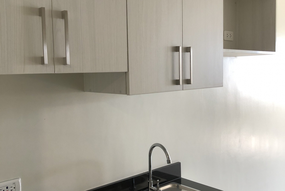 kitchen area condo in recto