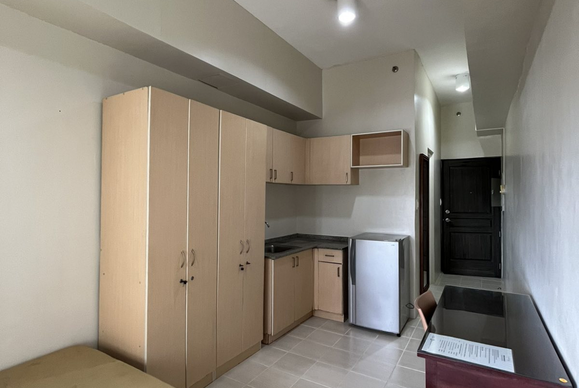 studio condo near ust