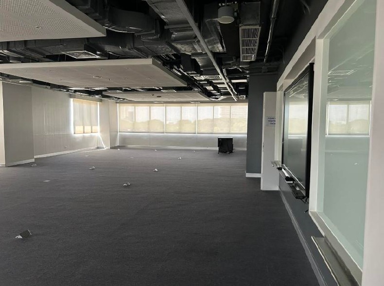 Office Space for Lease in BGC – Brittany Hotel (4th Flr, Room 6, 143.73 sqm)
