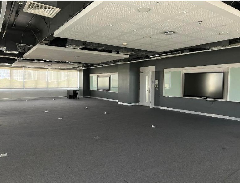 Office Space for Lease in BGC – Brittany Hotel (4th Flr, Room 6, 143.73 sqm)