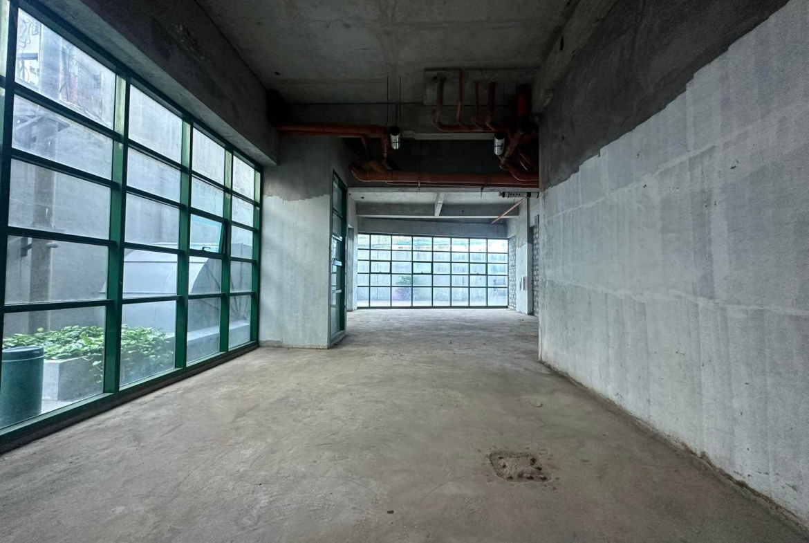 the-symphony-towers-commercial-space-2