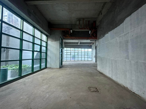 the-symphony-towers-commercial-space-2