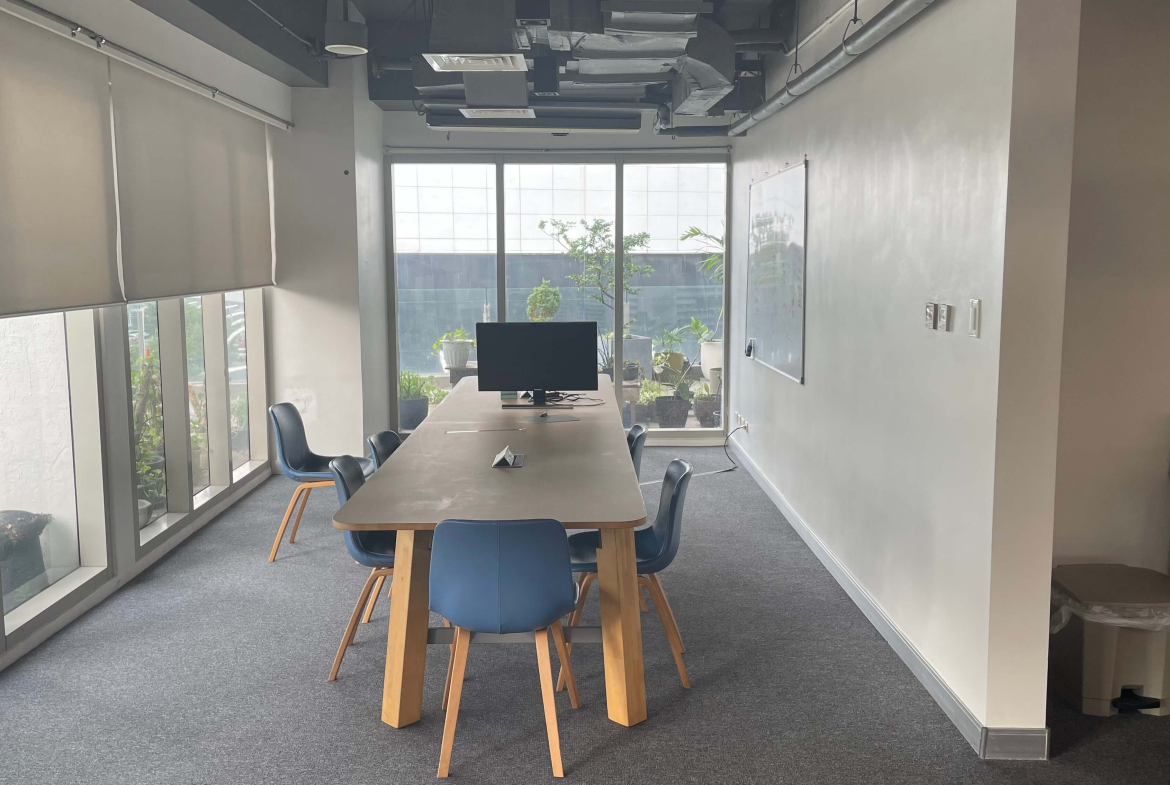 303-sqm-office-space-for-lease-in-bgc-taguig-commercial-space