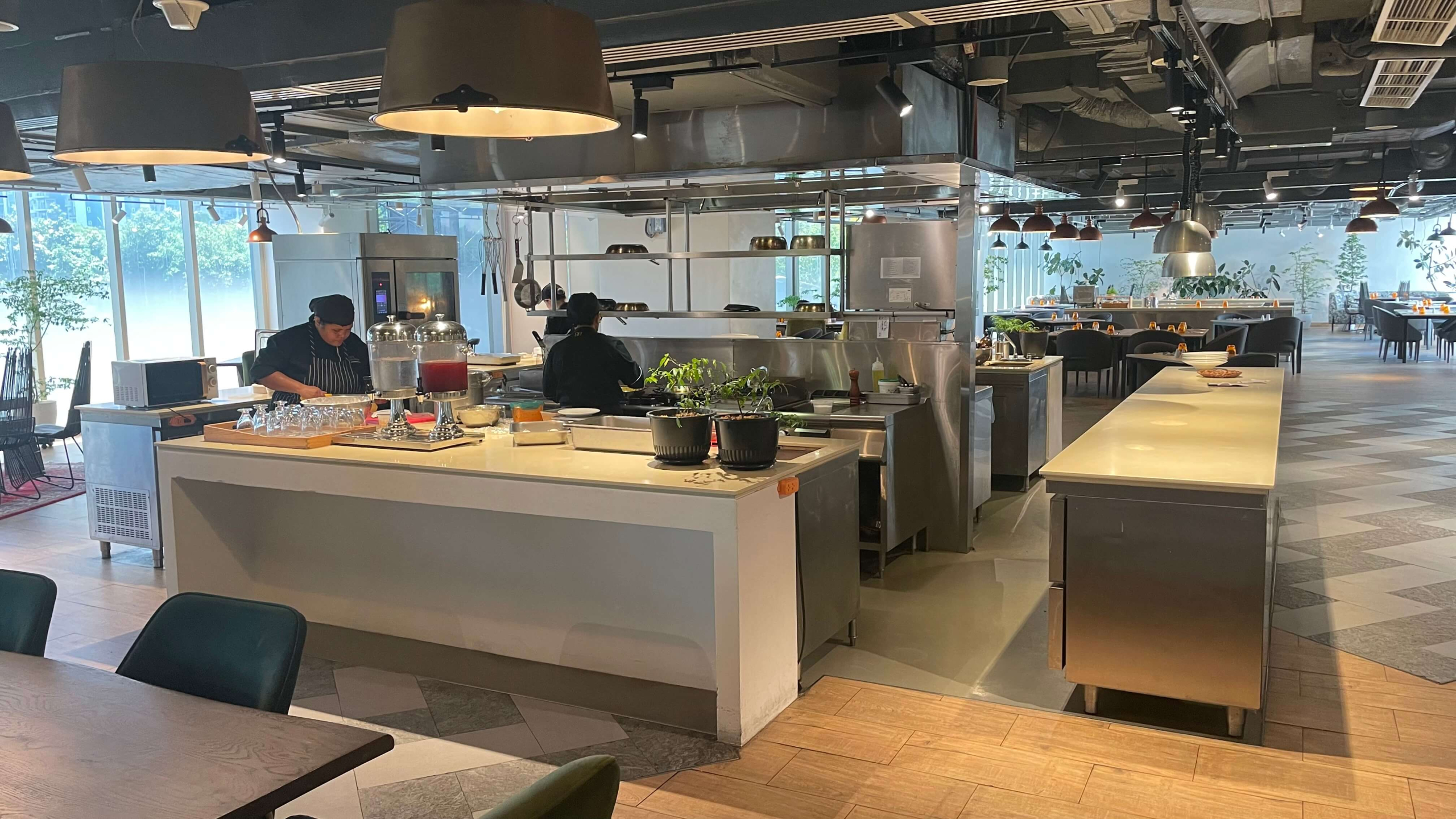 461-sqm-restaurant-space-for-lease-in-bgc-taguig-first-floor-4